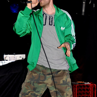 Tyde T